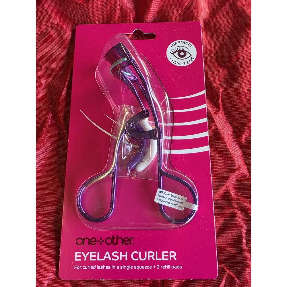one+other Pink Eyelash Curler Sealed